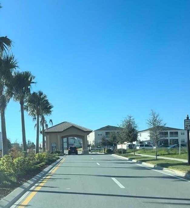 Champions Family Home - Near Disney キシミー エクステリア 写真
